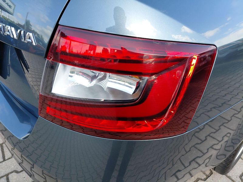 Škoda Octavia (2020) 1,5 TSi 110 kW Style DSG - fotka 12 z 24