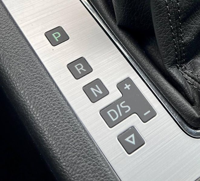Škoda Octavia (2018) III FL COMBI 2.0 TDI DSG - fotka 25 z 28