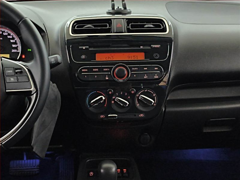 Mitsubishi Space Star (2022) Invite 1.2 MIVEC, Automat - fotka 12 z 17