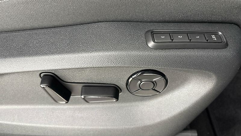 Škoda Kodiaq 2.0 TDI DSG 4x4 Exclusive Sele - fotka 23 z 36