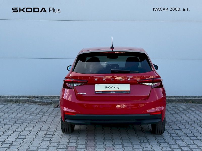 Škoda Fabia (2025) 1.0 TSI 85 kW TopSelection - fotka 6 z 22