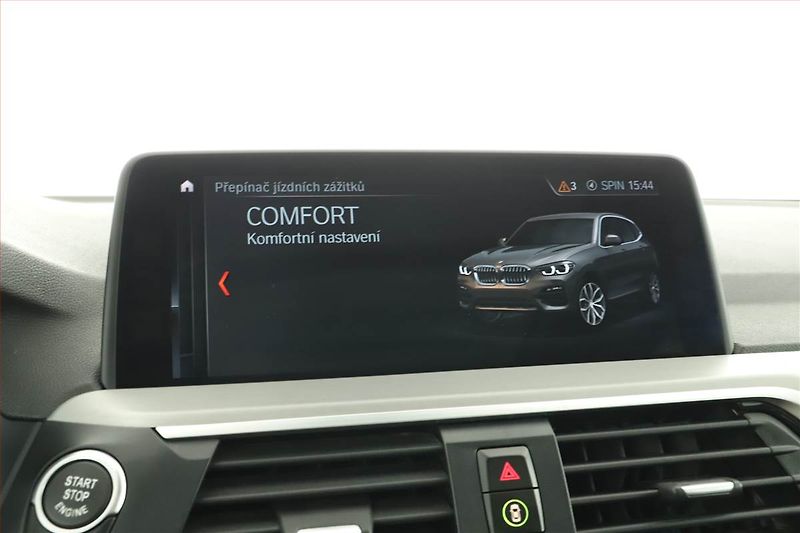 BMW X3 (2017) xDrive20d - fotka 16 z 21