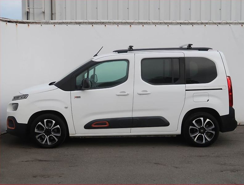 Citroën Berlingo (2019) Feel 1.5 BlueHDi, 5Míst, ČR - fotka 3 z 18