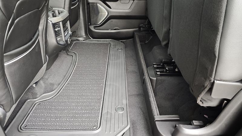 Dodge RAM (2026) 1500  I6 Limited MY26 - fotka 23 z 53