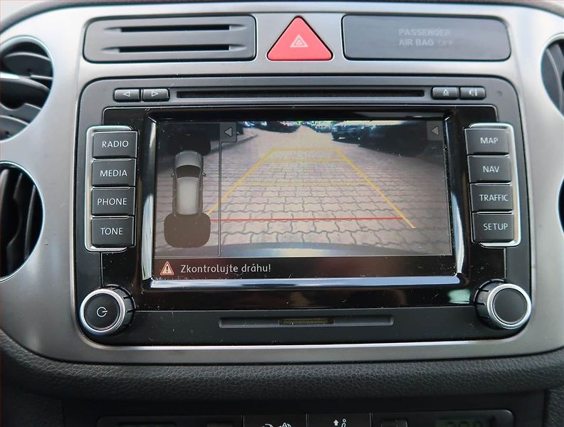 Volkswagen Tiguan (2008) 2.0 TDI, 4X4, Navi, Tempomat - fotka 17 z 23