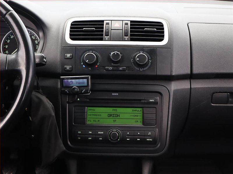 Škoda Roomster (2009) Ambition 1.4 TDi, levný provoz - fotka 10 z 13