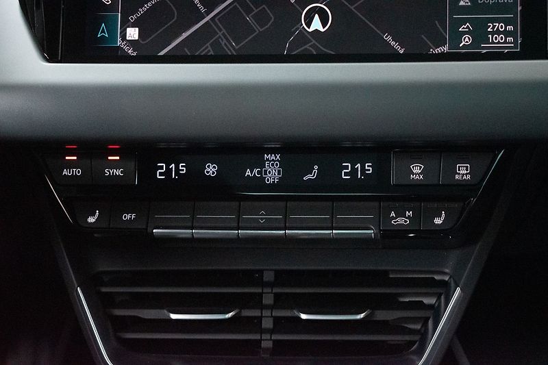 Audi e-tron 93kWh QUATTRO*B&O*AIR*ACC*DPH* - fotka 27 z 50
