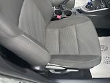 Toyota Auris 1.8i 16v HYBRID AUT SERVIS TOP - náhled 140