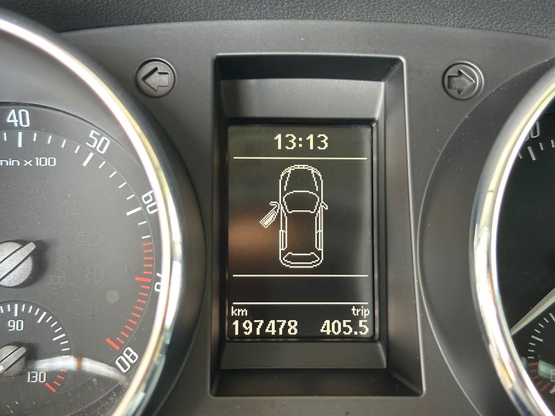 Škoda Yeti (2011) 1.2TSi NAVI, GARANCE KM - fotka 8 z 14