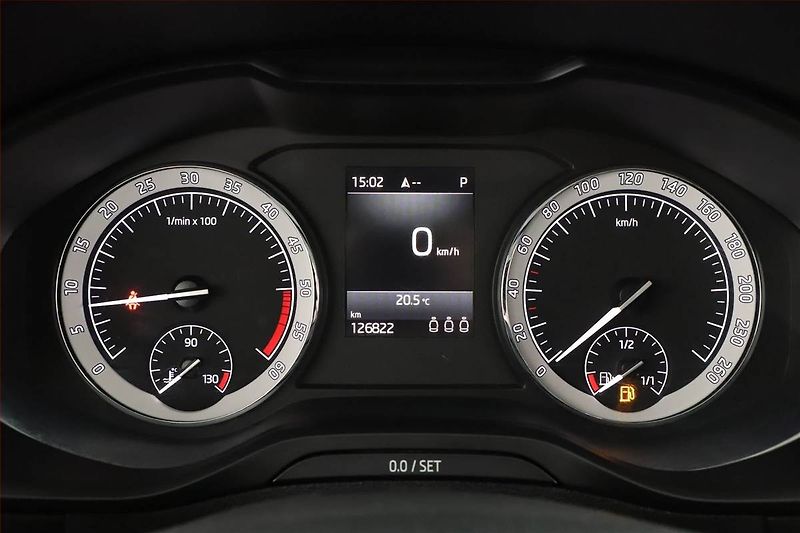 Škoda Karoq (2018) 2.0 TDI, 4X4, Automat, Navi - fotka 8 z 17
