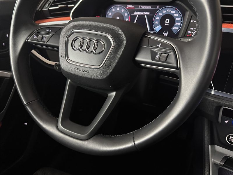 Audi Q3 1,5 TFSi  Advanced Záruka Assi - fotka 39 z 40