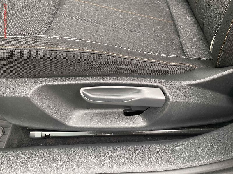 Škoda Scala (2022) 1.0 TSi, 1.maj,ČR, Style - fotka 14 z 18