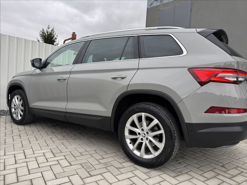 Škoda Kodiaq 1,5 TSI DSG Style Exclusive ČR - fotka 19 z 50