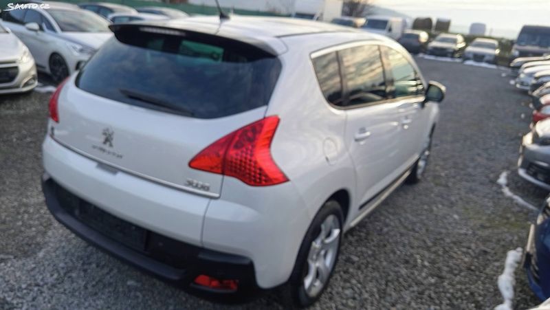 Peugeot 3008 (2012) - fotka 10 z 32