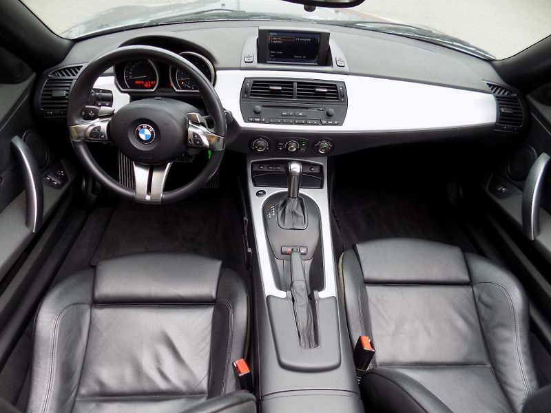 BMW Z4 (2007) 3.0 SI - fotka 14 z 14