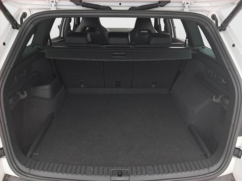 Škoda Kodiaq (2023) 2.0 TDI - fotka 14 z 18