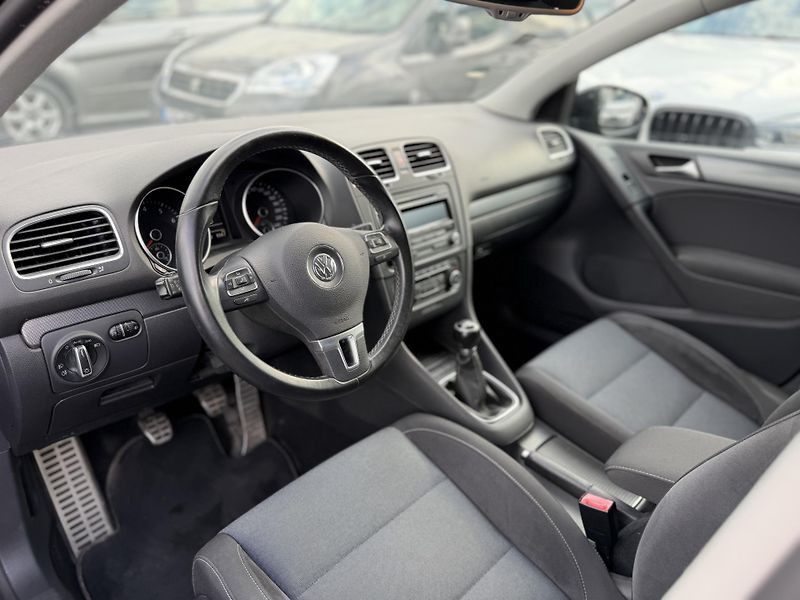 Volkswagen Golf 1.2 tsi, 77kw - fotka 5 z 15