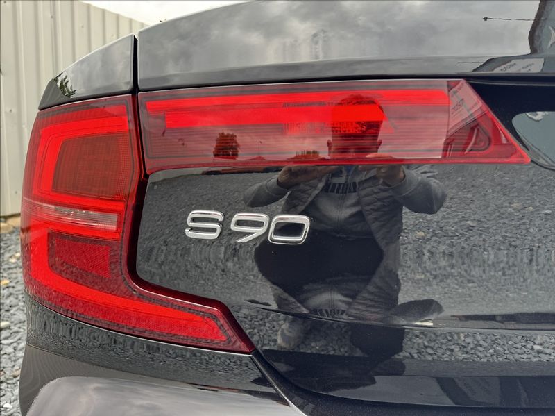 Volvo S90 2,0 D5 AWD INSCRIPTION DPH ČR - fotka 16 z 50