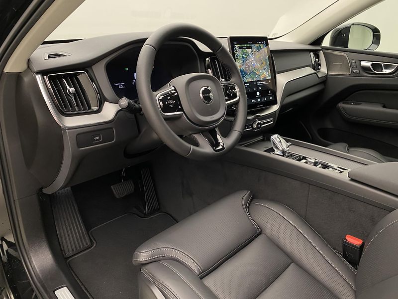 Volvo XC60 (2026) B5 AWD AUT BRIGHT PLUS  - fotka 23 z 61