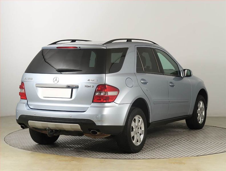 Mercedes-Benz Třídy M (2007) ML 350 , 4X4, Automat - fotka 5 z 20