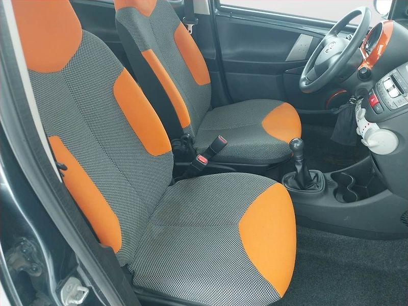 Toyota Aygo (2012) 1.0 VVT-i, po STK - fotka 9 z 15