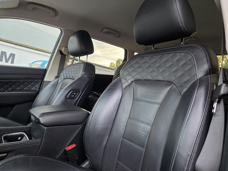 SsangYong Rexton 2.2-4x4-TAŽNÉ 3t-AUTOMAT - fotka 19 z 34