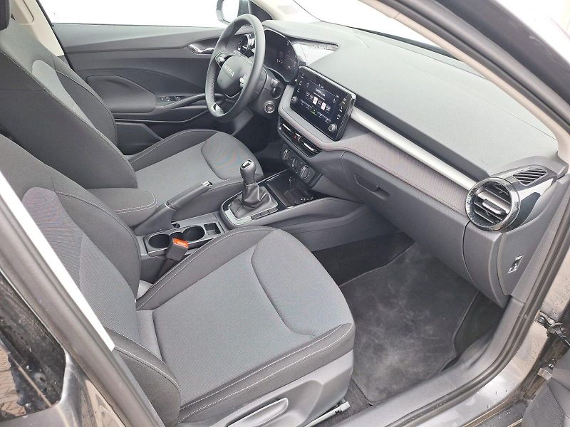 Škoda Fabia (2025) 1.0 TSI / 70 kW / 5MP / Select - fotka 24 z 33