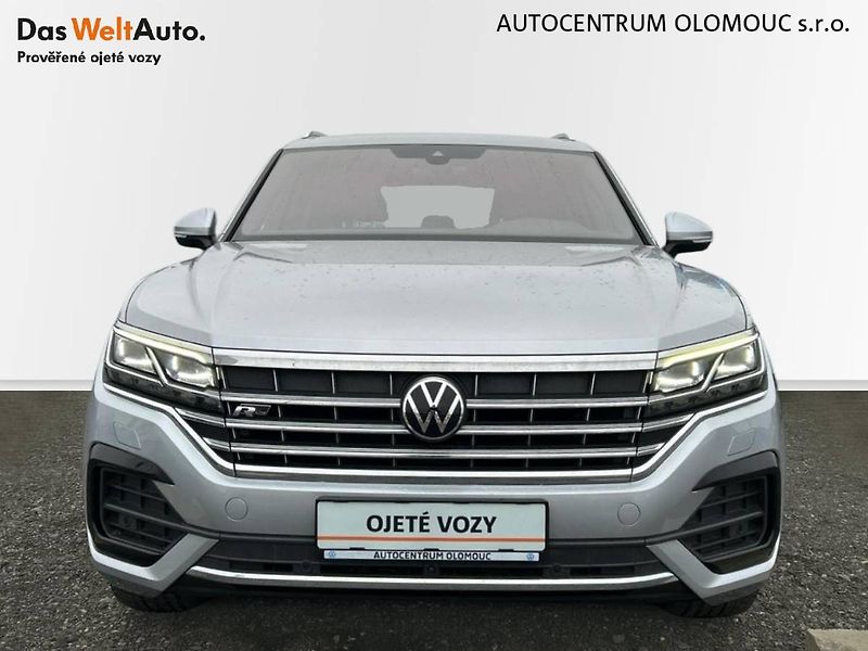 Volkswagen Touareg (2021) V6 3.0TDI 8AT 4MOTION R-Line - fotka 4 z 35