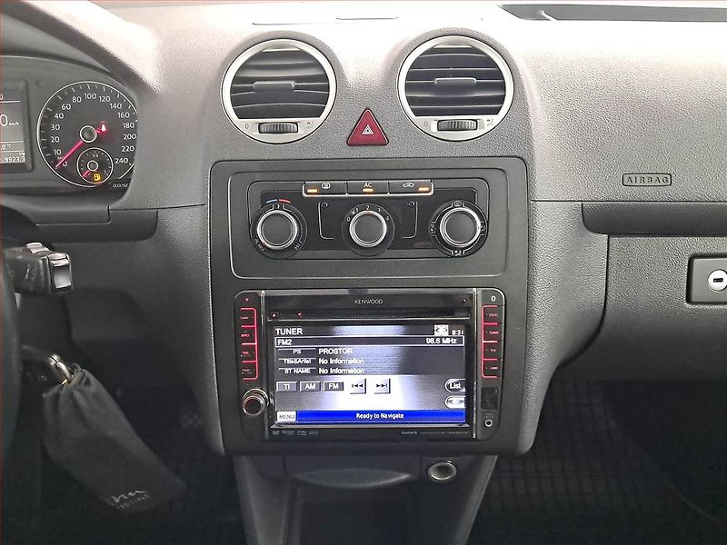 Volkswagen Caddy (2011) 1.2 TSI, 5Míst - fotka 12 z 15