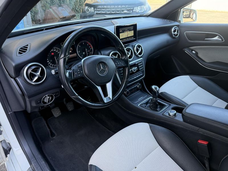 Mercedes-Benz Třídy A A 160 1.5 CDI 66kW - fotka 9 z 20