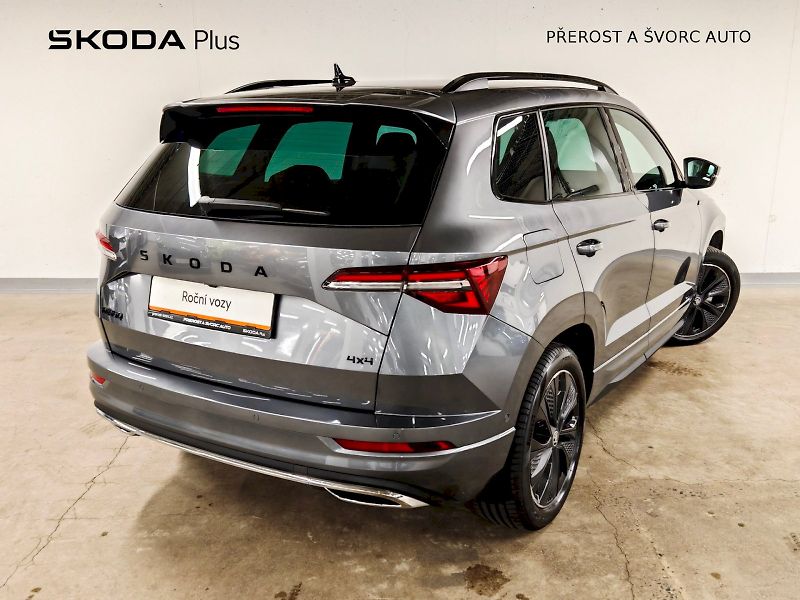 Škoda Karoq (2025) 2.0 TSI 140 kW DSG 4x4 Sportli - fotka 2 z 32
