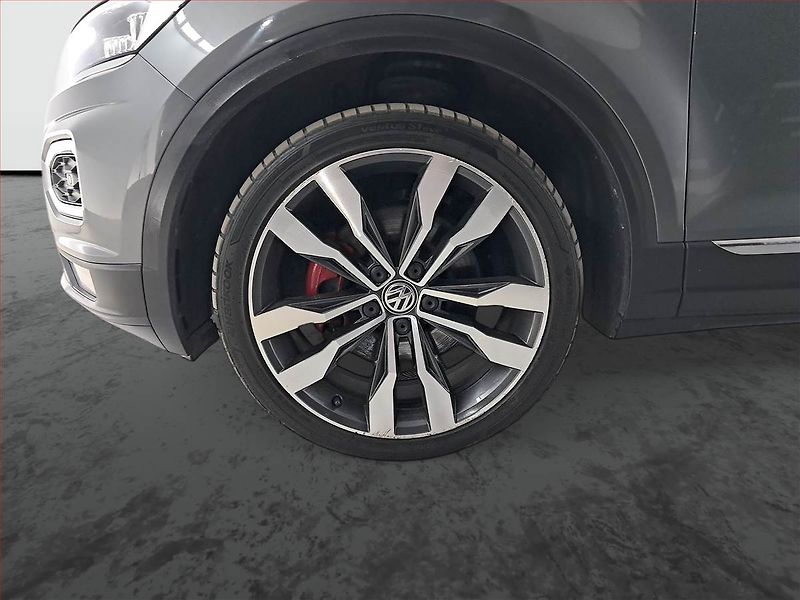 Volkswagen T-Roc (2018) Sport 2.0 TDI 4Motion - fotka 15 z 22