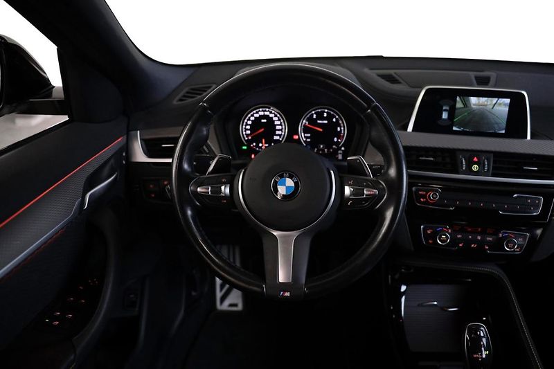 BMW X2 xDrive 20d - fotka 20 z 24