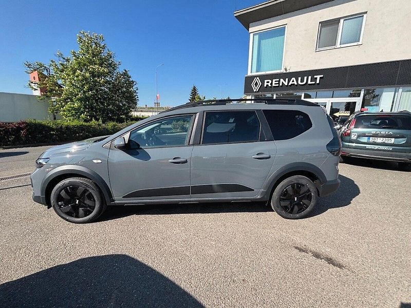 Dacia Jogger (2026) Expression Eco-G 120 5 míst - fotka 2 z 13