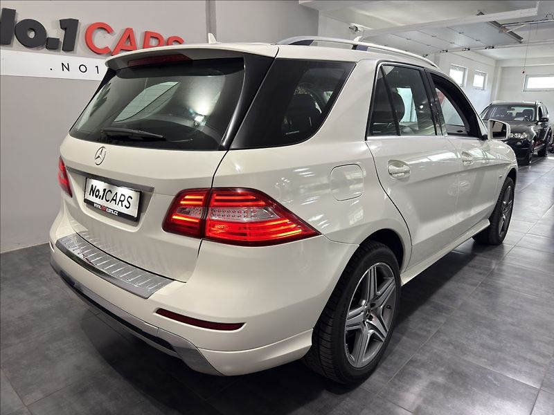 Mercedes-Benz Třídy M 2,2   ML250 4MATIC AMG ALU - fotka 5 z 31