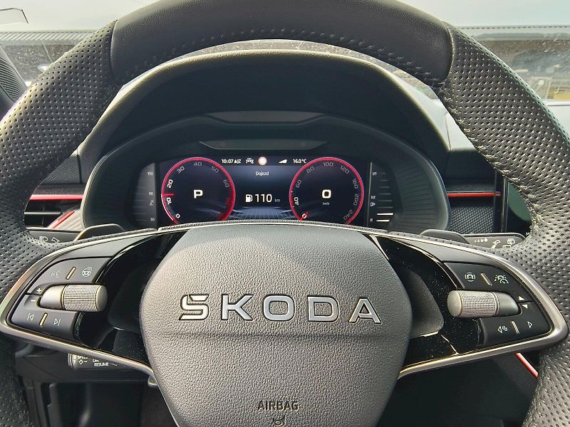 Škoda Kamiq (2025) Monte Carlo TSI 85/1.0 A7F - fotka 17 z 24