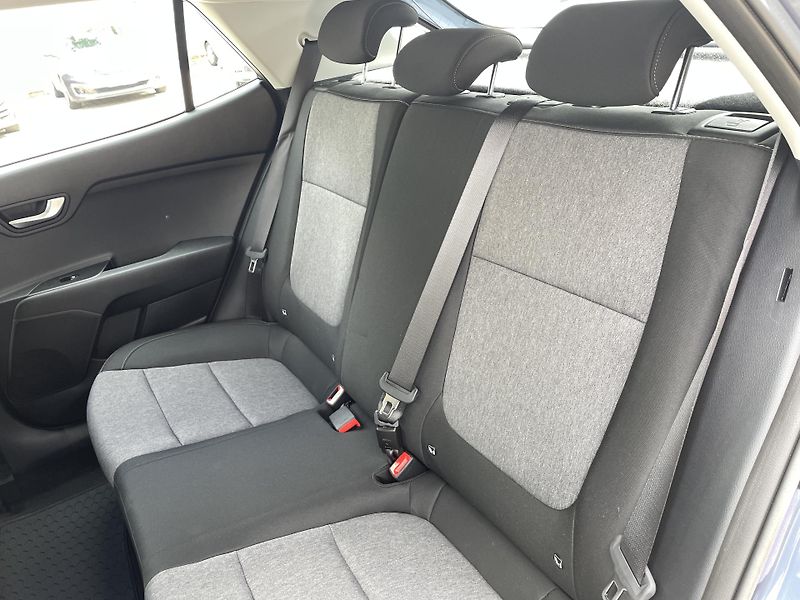 Kia Stonic (2026) 1,0T-GDi SPIN 7DCT - fotka 17 z 17