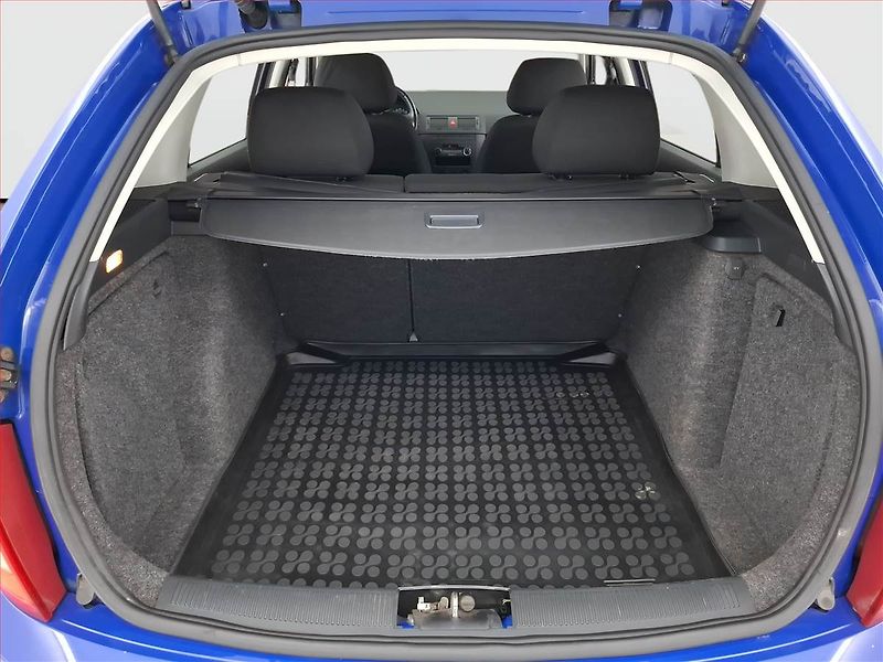 Škoda Fabia (2008) 1.4 TDI, nová STK - fotka 13 z 14
