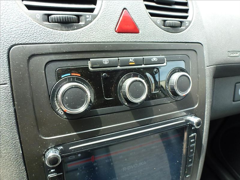 Volkswagen Caddy 1,6 TDI  Econo - fotka 21 z 51
