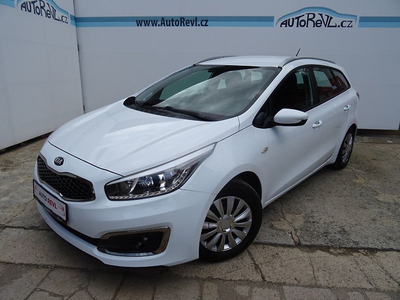Kia Ceed (2017) 1.6GDi,99kW,1majČR,s.kni,klima - fotka 2 z 23