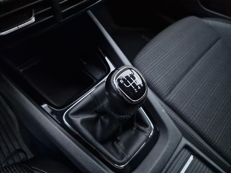 Škoda Octavia 2.0TDI Combi, původ ČR,1.Maj. - fotka 35 z 50
