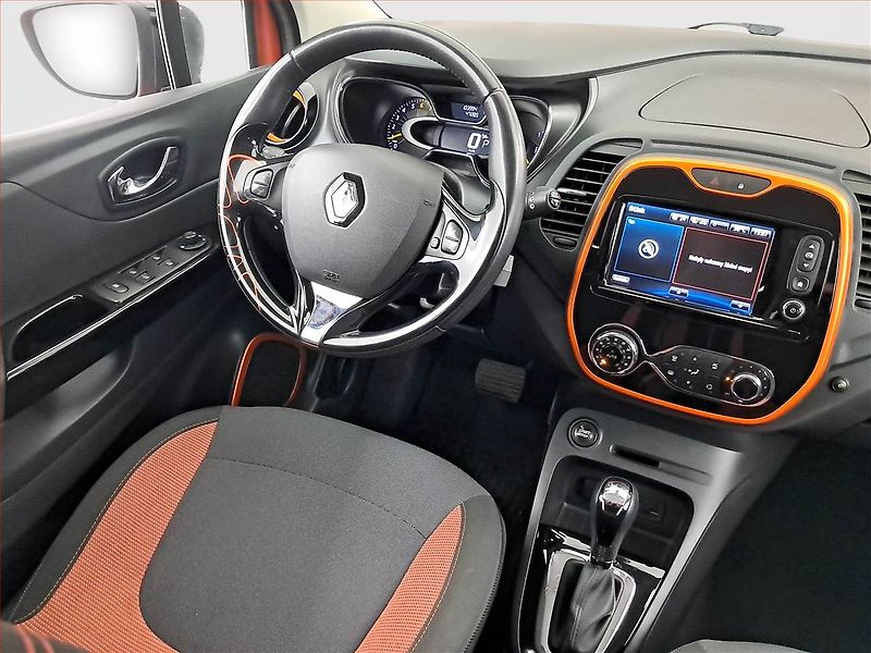 Renault Captur (2013) 1.2 TCe, Automat, Tempomat - fotka 7 z 16