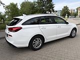 Hyundai i30 1.6 CRDi automat  - náhled 9