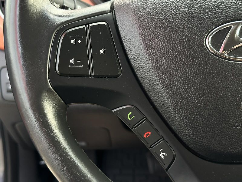 Hyundai i10 1.0i AUTOMAT 67PS KLIMA AC Blu - fotka 15 z 32
