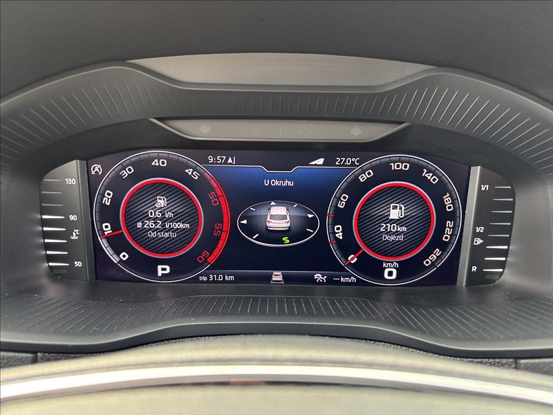 Škoda Karoq 2,0 TDI Sportline DSG ČR - fotka 23 z 41