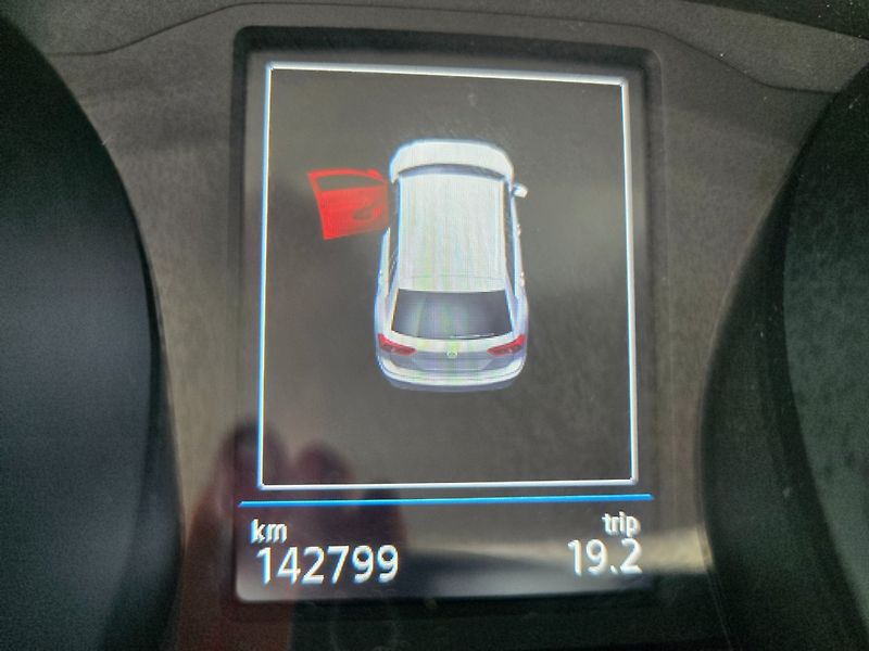 Volkswagen Tiguan (2016) 2.0 TDI NAVI, Serviska.Zimáky - fotka 12 z 42