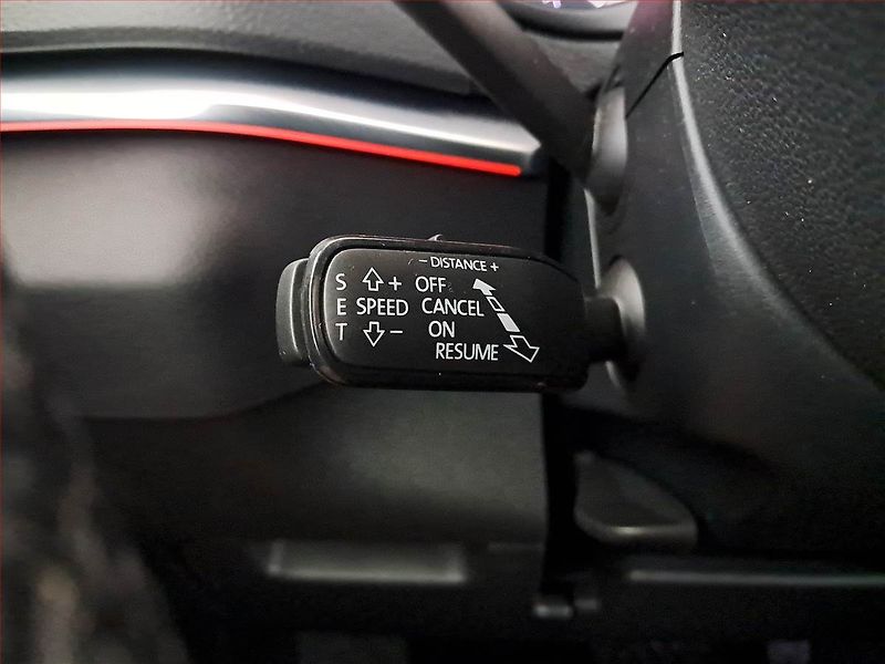 Škoda Karoq (2019) Style 2.0 TDI, 4X4, Automat - fotka 18 z 18