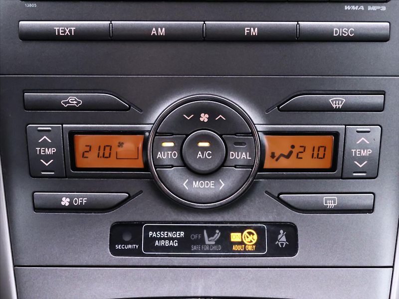Toyota Auris 2,0 D-4D 93kW Xenon Tažné - fotka 21 z 29
