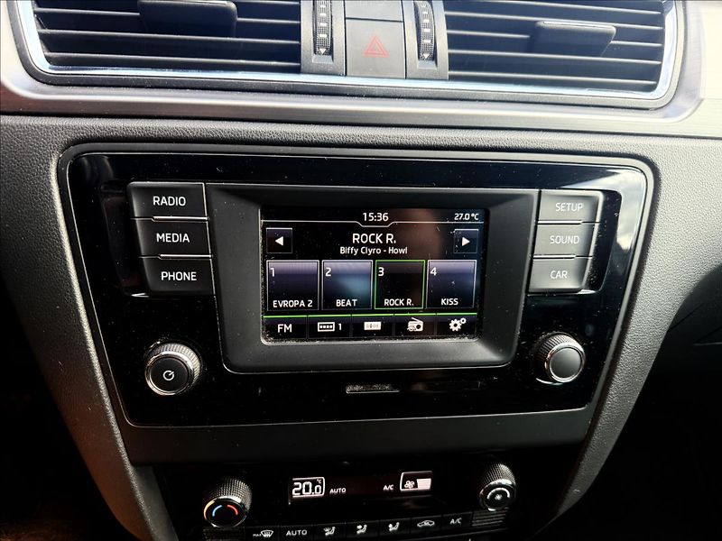 Škoda Rapid 1,2 TSi STYLE PLUS ČR - fotka 14 z 30