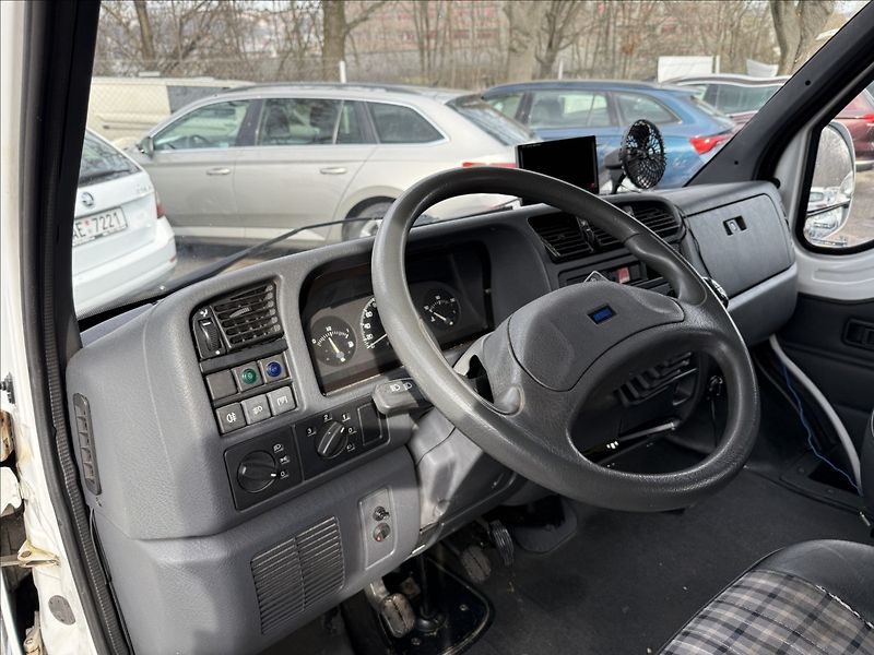Fiat Ducato 2,5 85Kw - fotka 11 z 20